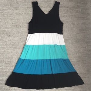 ☘️ INC International Concepts Color Block Dress